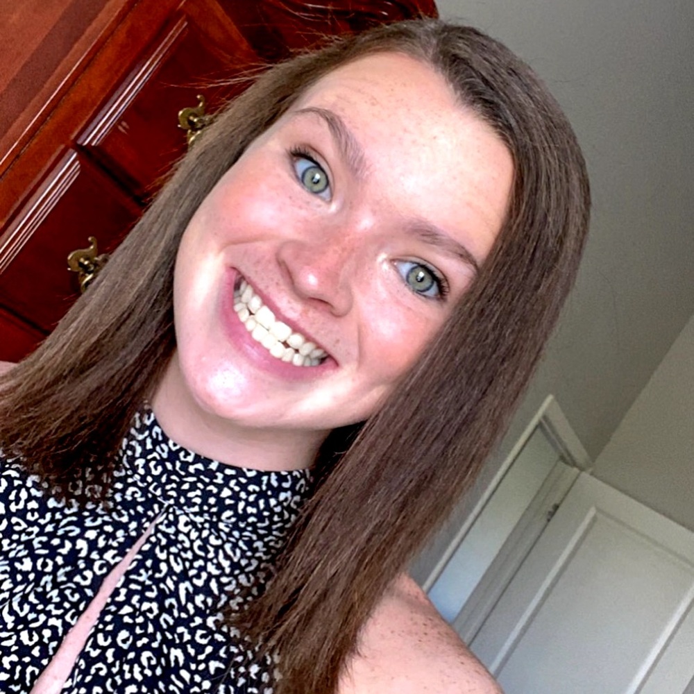 Meet your Posher, Avery
